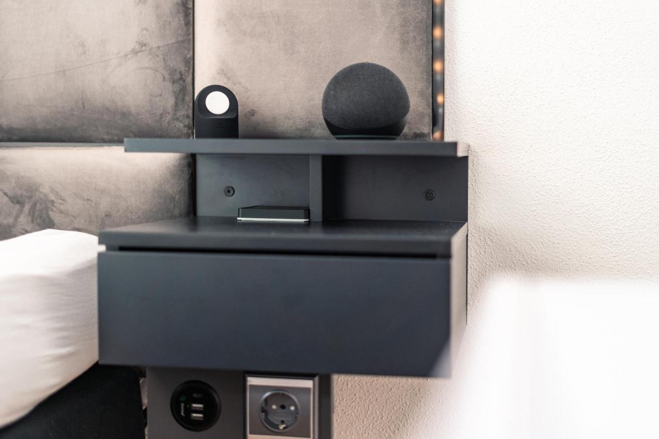 Alpdeluxe Smart Home - Balkon-Wanne-Tiefgarage-Bbq コルバーモール エクステリア 写真