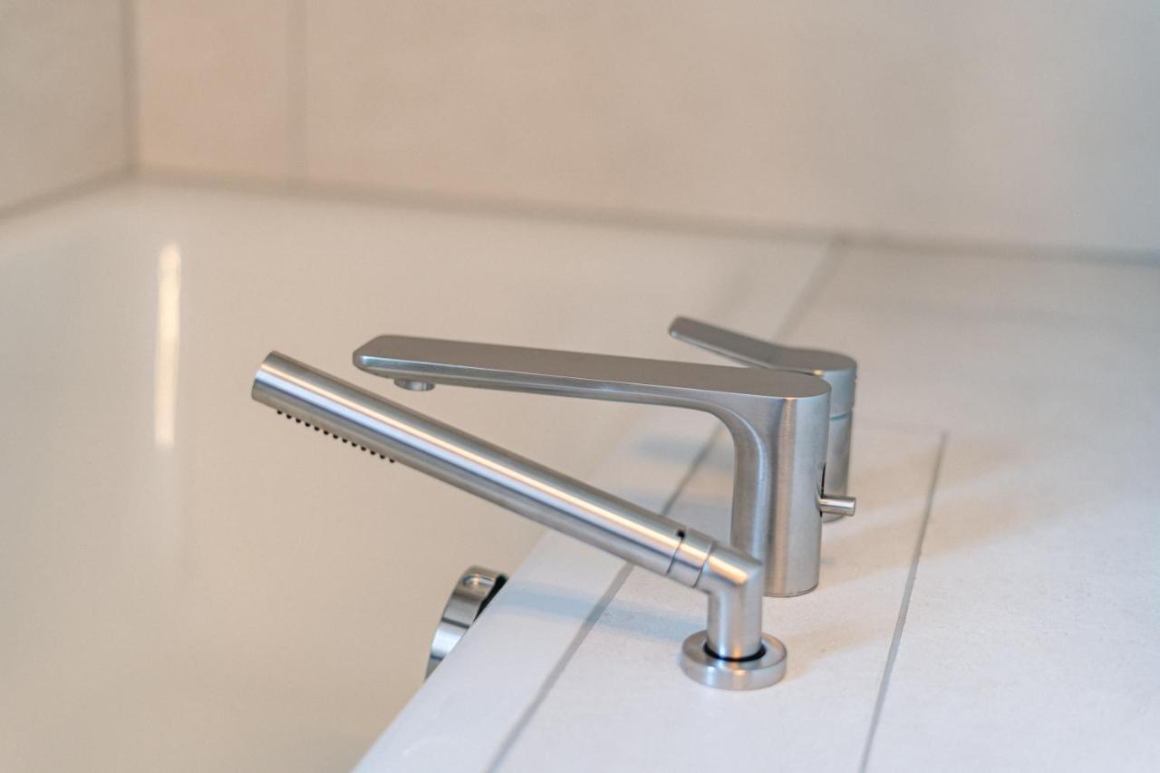 Alpdeluxe Smart Home - Balkon-Wanne-Tiefgarage-Bbq コルバーモール エクステリア 写真